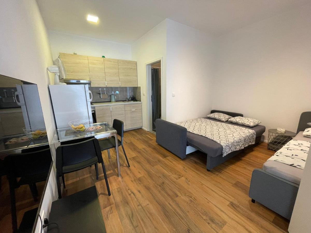 Ljubljana Studios Apartment